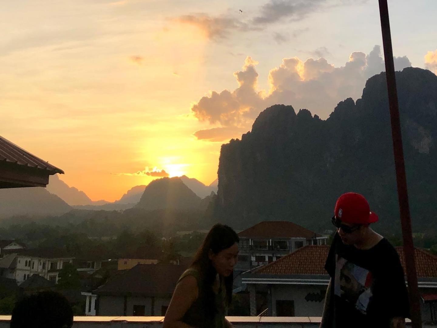 Easy Go Backpacker Hostel Vang Vieng Eksteriør billede